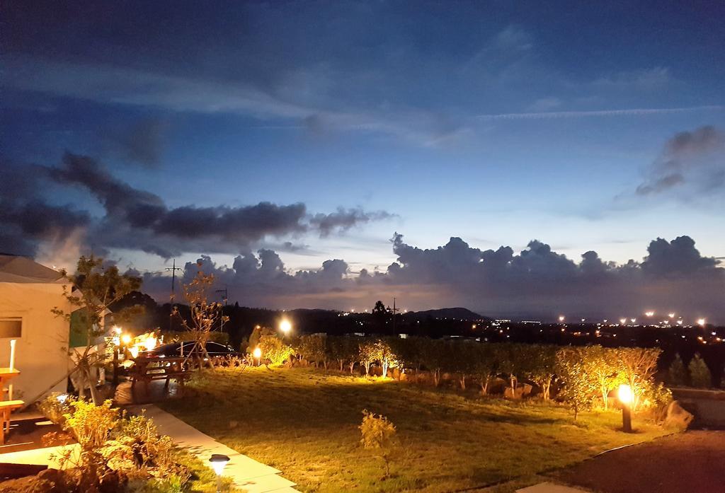 Jeju Starlight Glamping Villa Bagian luar foto