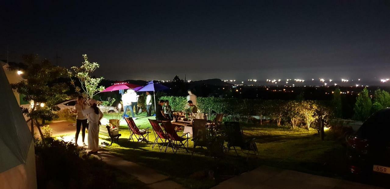 Jeju Starlight Glamping Villa Bagian luar foto